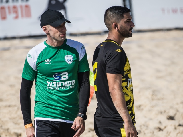 העונה נפתחה בחופים (עודד קרני)